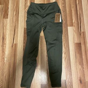 NWT green fleece lined leggings with pockets